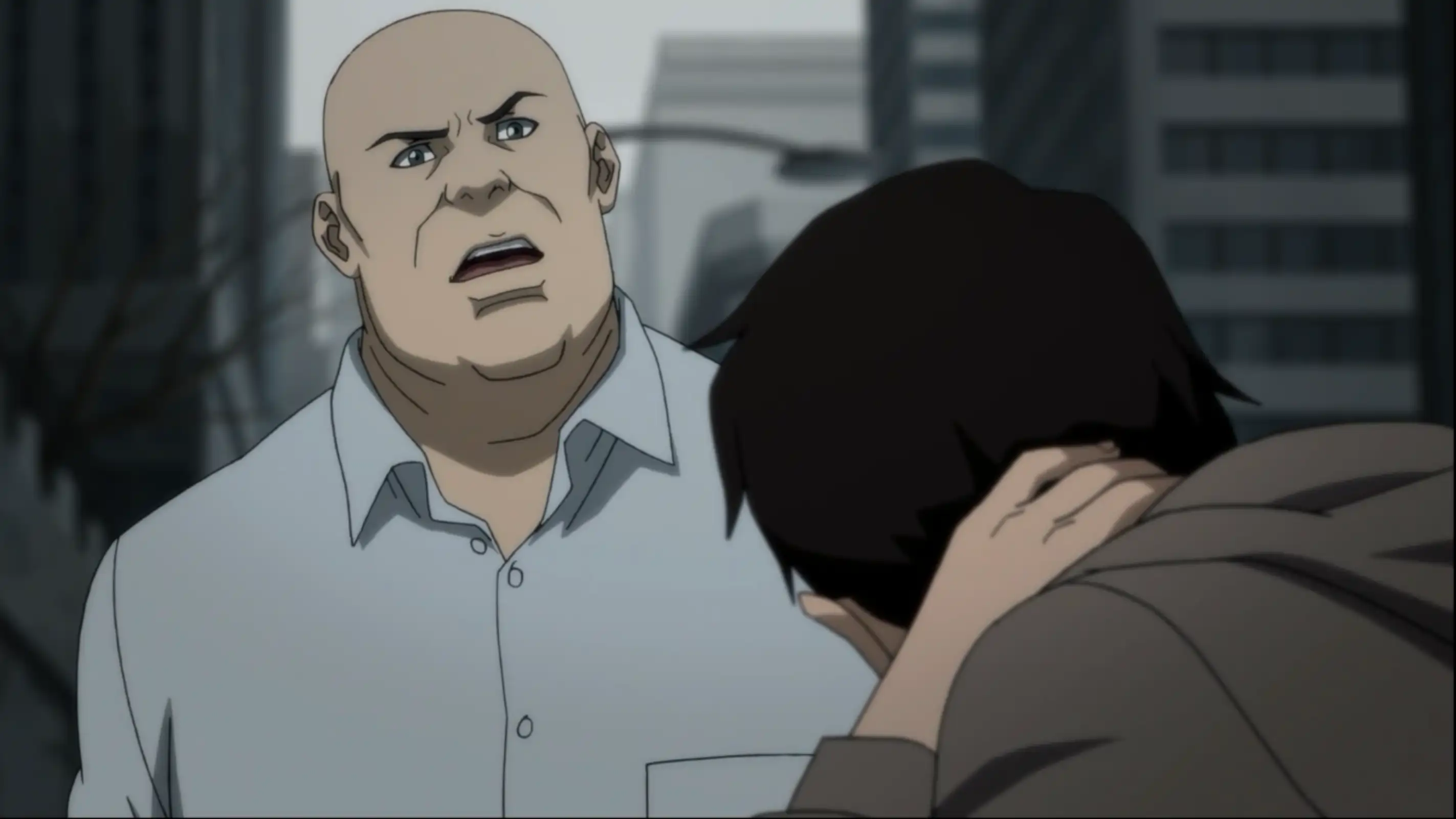 Jefe regañando al protagonista